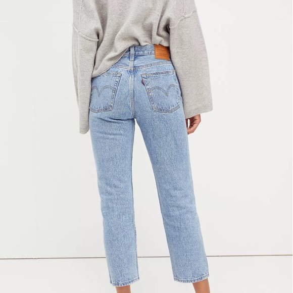 Levi’s Wedgie Straight Jeans - Picture 2 of 7